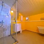 Capa Villa