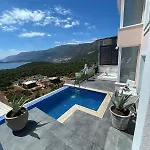 Capa * Kaş