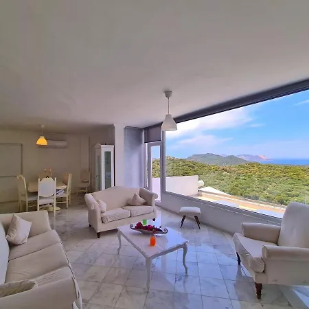 Capa Villa